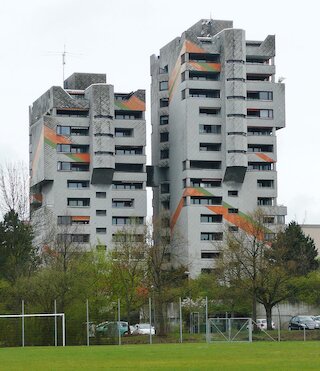  Zwillings-Hochhaus, Stuttgart-Neugereut &copy; qwesy qwesy