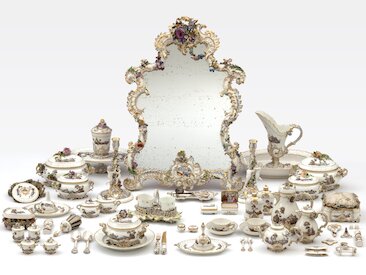 Martinelli Giovanelli, Service, Porzellan, 1762-63 © Landesmuseum Württemberg, Henndrik Zwietrasch, Bildarchiv