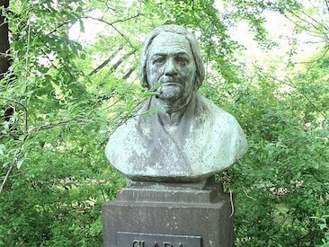 Clara-Zetkin-Denkma, Dresden &copy; dawei Daniel Weigelt cw