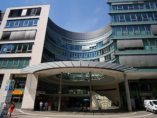 City-Plaza, Stuttgart-Mitte &copy; Giftzwerg 88 cw