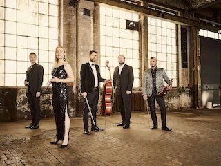 Spark &copy; Gregor Hohenberg