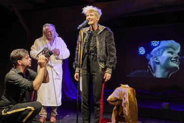 Faust spielen &copy; Richard Becker