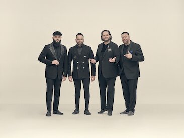 Janoska Ensemble © JE 06