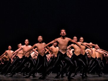 Ballet BC Vancouver © Michael Slobodian