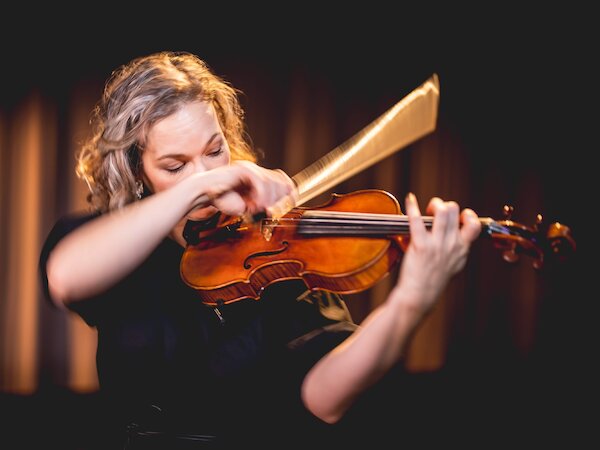 Hilary Hahn &copy; Chris Lee