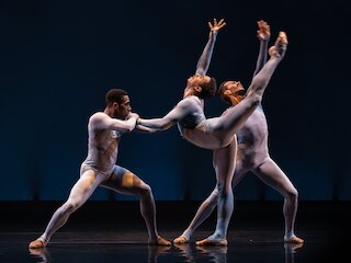 São Paulo Companhia de Dança &copy; Marcelo Machado