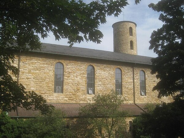 Herz-Jesu-Kirche, Stuttgart-Ost &copy; Gerd Leibrock
