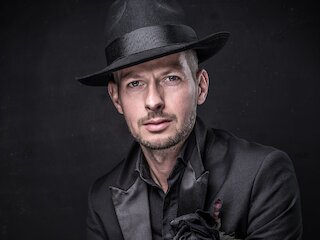 Dennis Fischer &copy; V. Bergmann