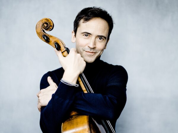 Jean Guihen Queyras  &copy; Marco Borggreve