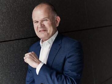 François-Xavier Roth © Wolf-Peter Steinheisser