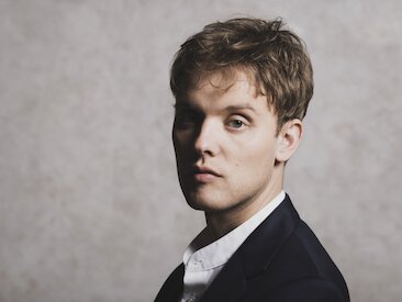 Alexander Chance © Benjamin Ealovega