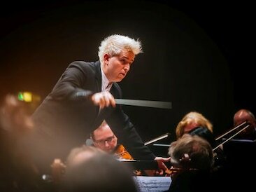 Dan Ettinger © Stuttgarter Philharmoniker