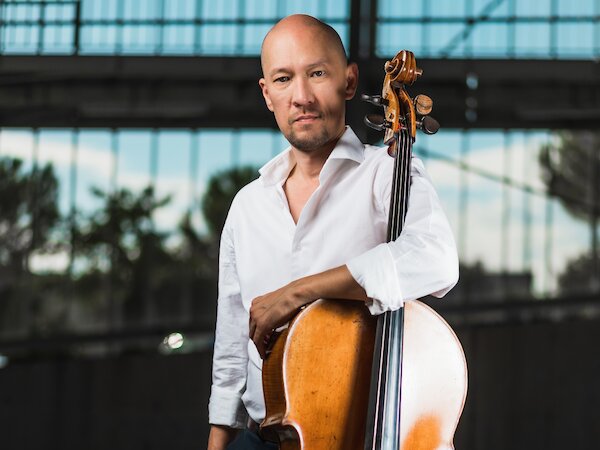 Eldar Saparaev (Violoncello) &copy; Stuttgarter Philharmoniker