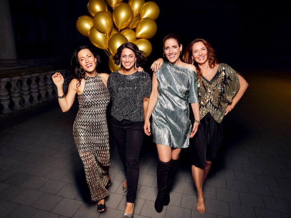 Les Brünettes  &copy; Les Brünettes