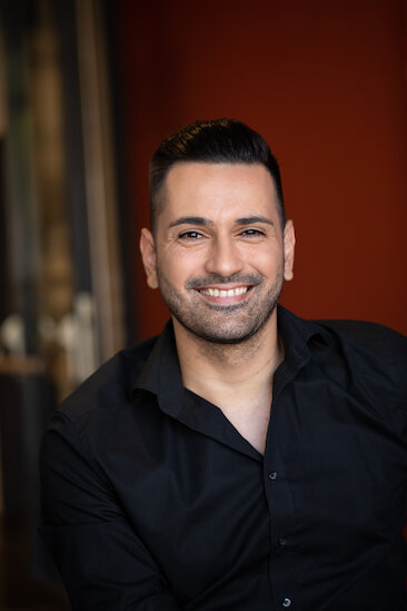 Tan Caglar &copy; Marek Kruszewski