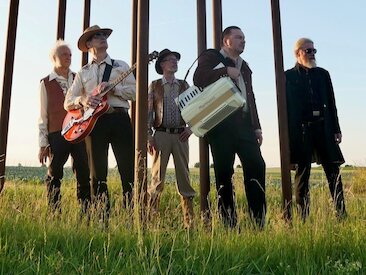 HISS © Elisabeth Oechsle