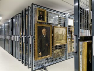 Stuttgarter Stadtarchiv, Gemäldedepot &copy; Stadtarchiv Stuttgart, arge lola