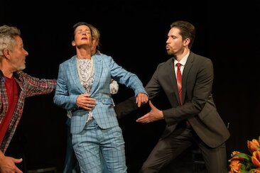 Der Gott  des Gemetzels © Ksenia Lakmut