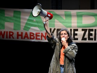 Wer lange wartet stirbt