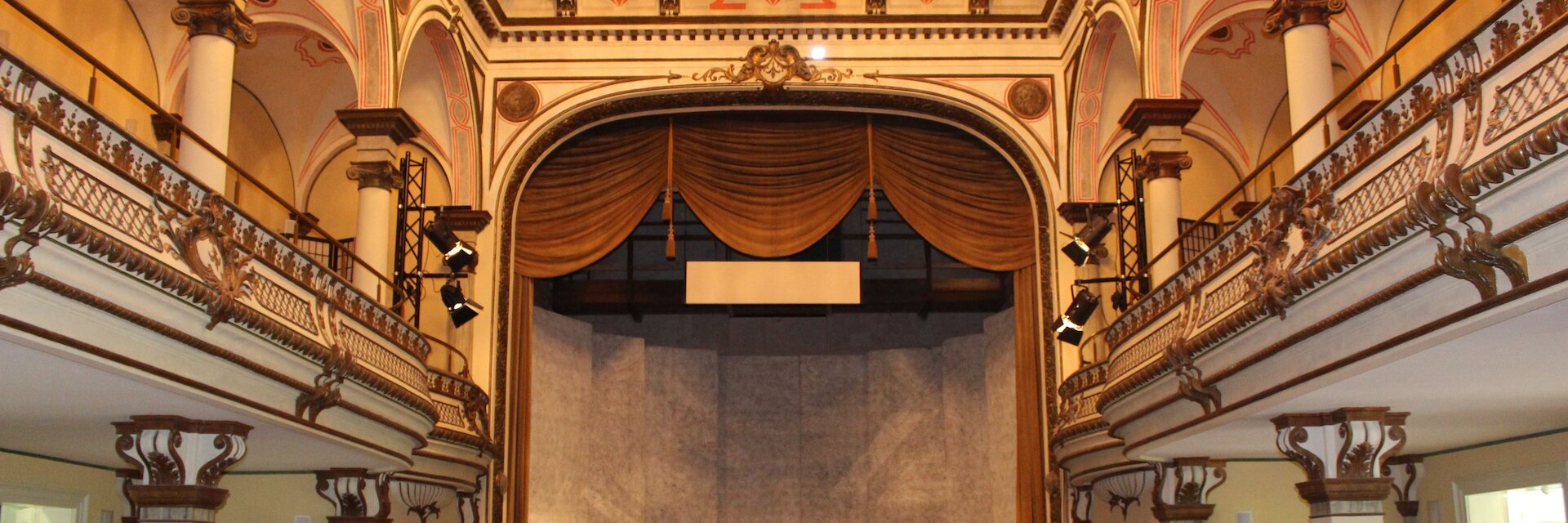 Königliches Kurtheater Wildbad Innenraum © Elias Glatzle
