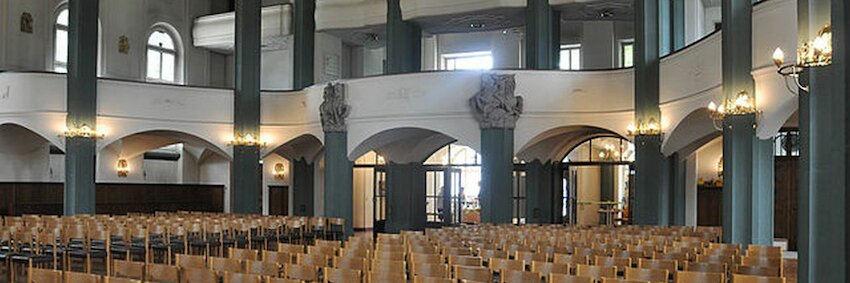 Stuttgart Gaisburger Kirche © (c)Andreas Praefcke